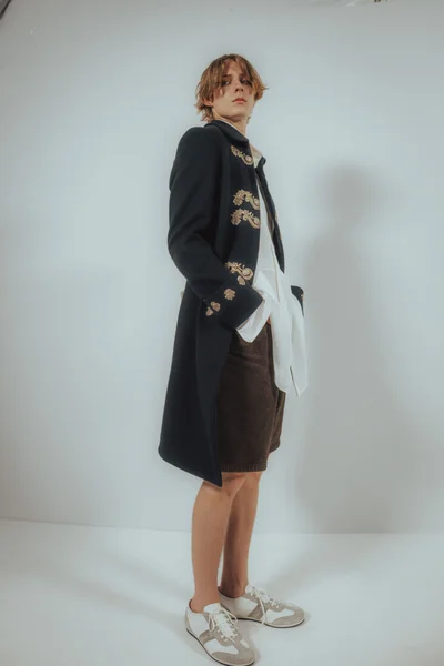 Look 3